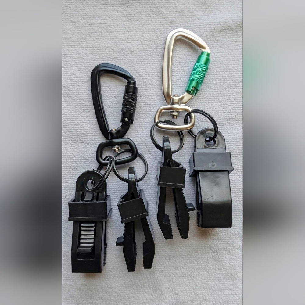Flow Star Carabiner With Locking Clips